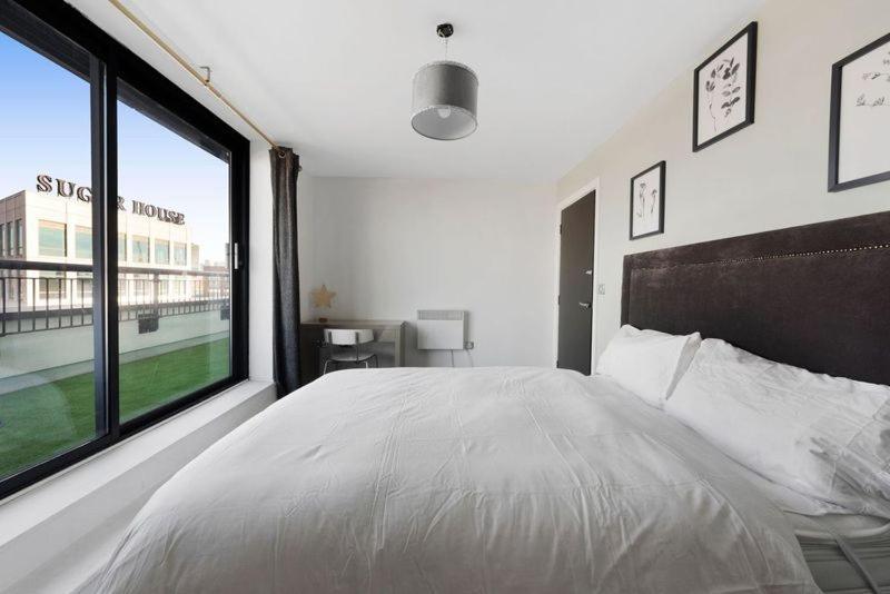 Apartament Penthouse W/ Hot Tub Near Stratford, Westfield Londyn Zewnętrze zdjęcie